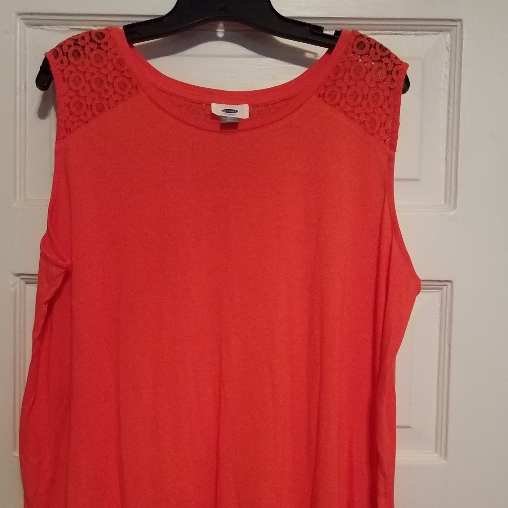 Orange tank